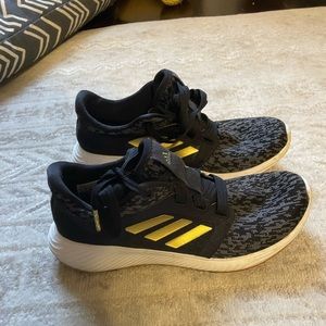 Adidas Bounce Knit Sneakers